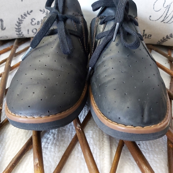 BOC Born Concept leather sneakers comfort shoes lace up black - Picture 8 of 16